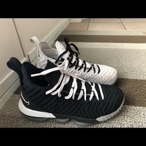 Meet your Posher, Maxim